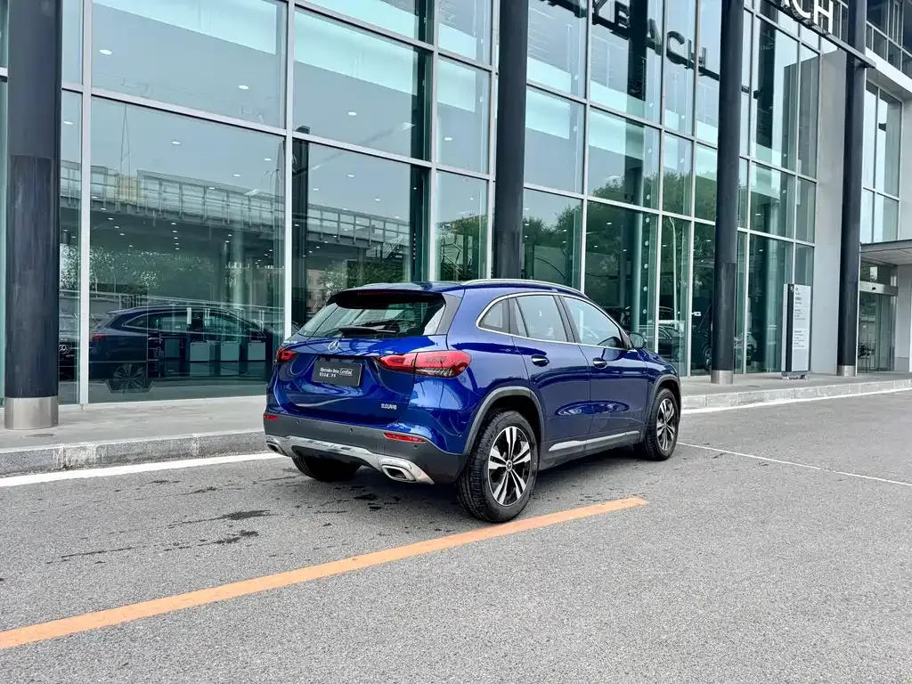 Mercedes-Benz GLA — фото 9