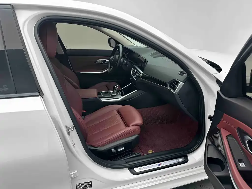 BMW 3 Series — фото 10