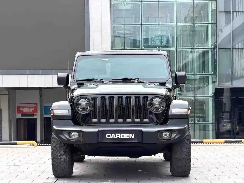 Jeep Wrangler 2023 из CN, фото 4