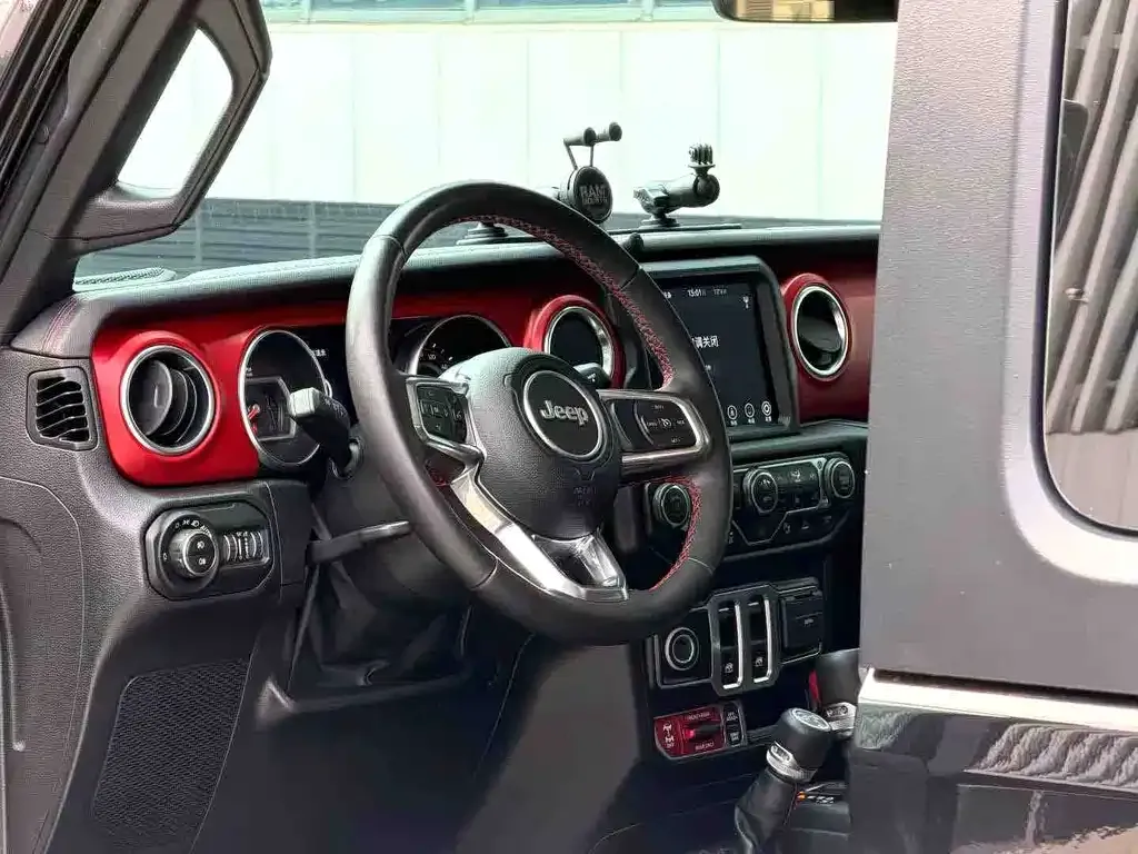 Jeep Wrangler 2023 из CN, фото 6