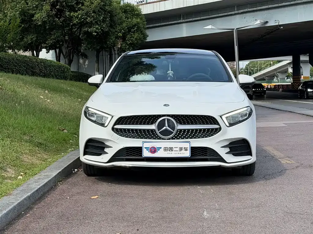 Mercedes-Benz A-Class — фото 10