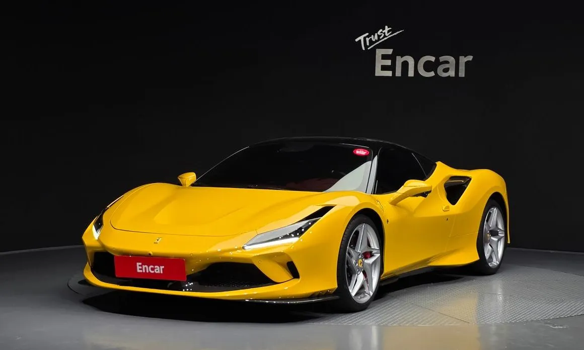 Ferrari F8
