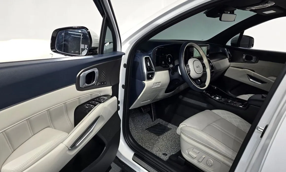 Kia Sorento — фото 5