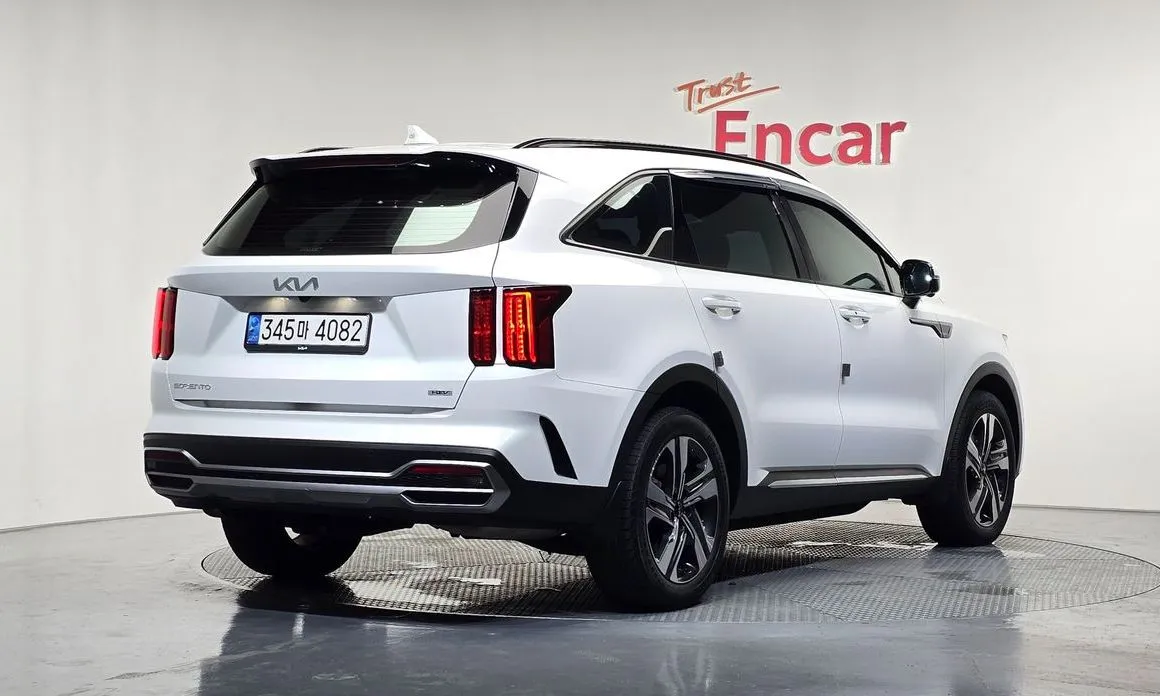 Kia Sorento — фото 4