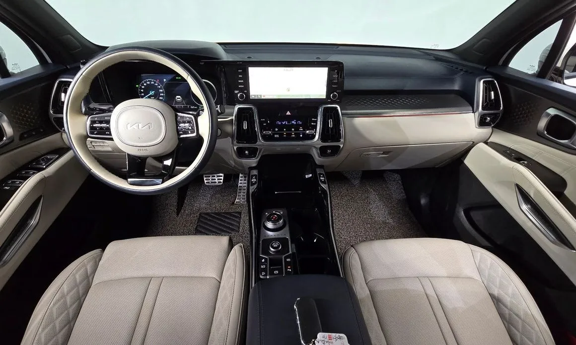 Kia Sorento — фото 8