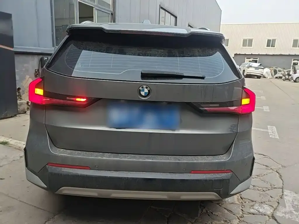BMW X1 — фото 2