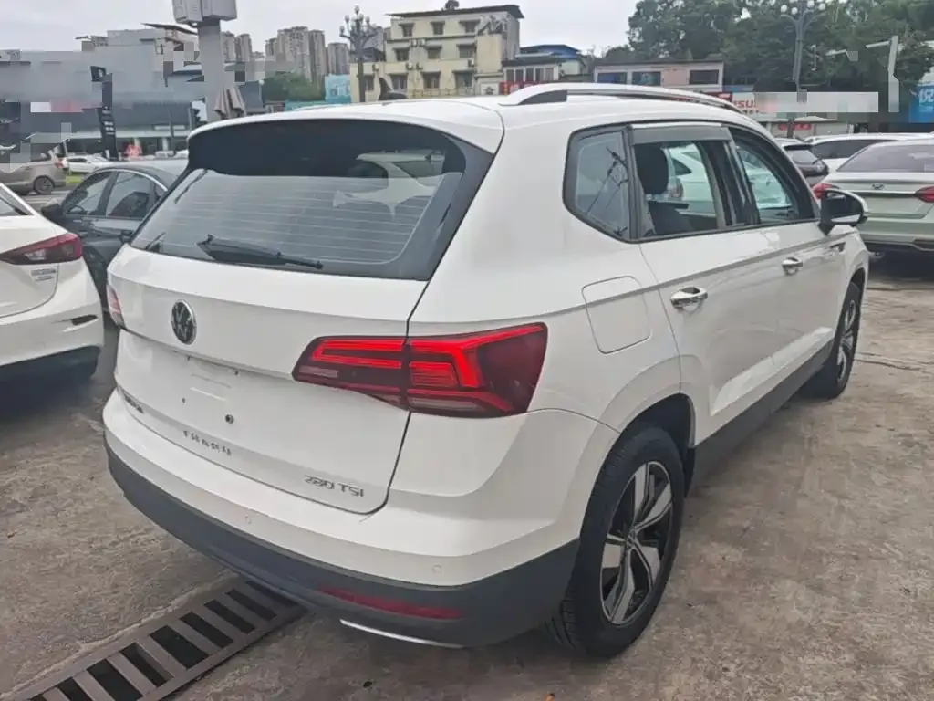 Volkswagen Tharu 2022 из CN, фото 8