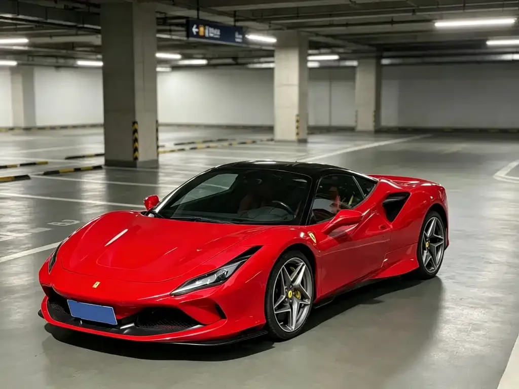Ferrari F8