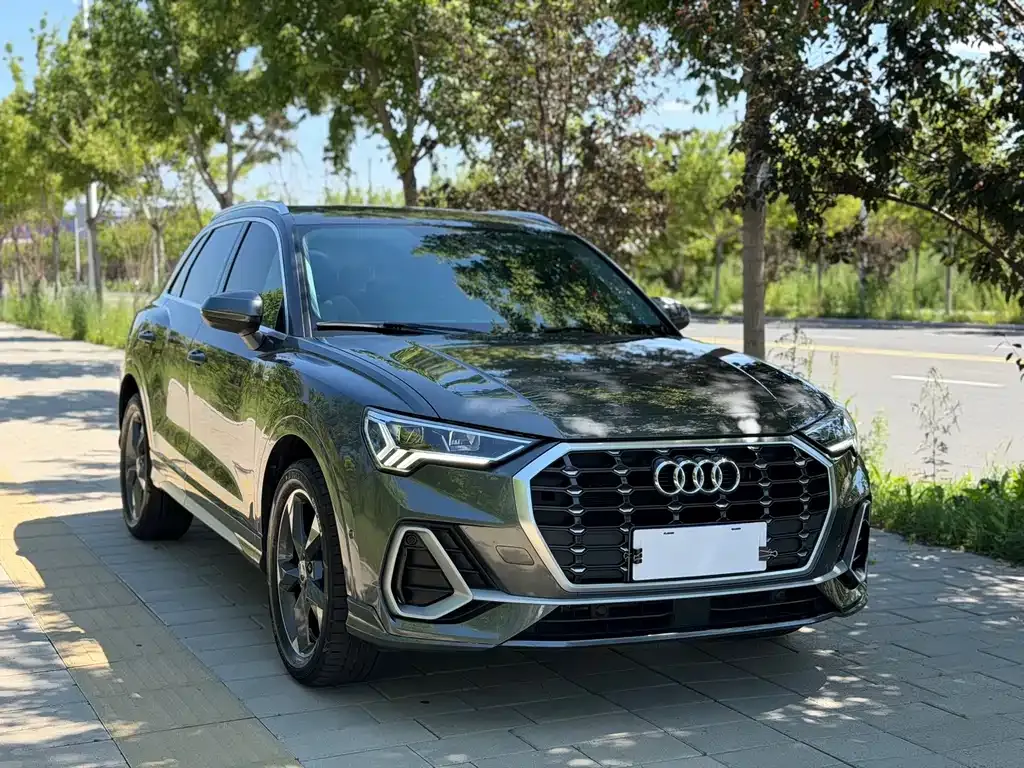 Audi Q3 — фото 6