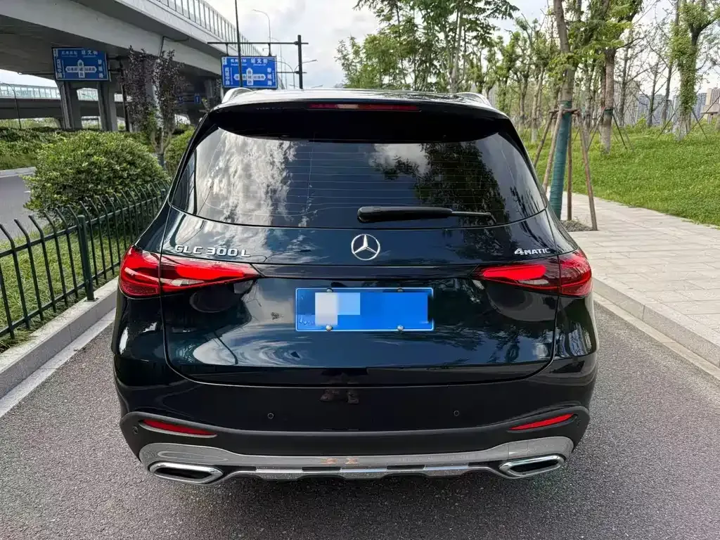 Mercedes-Benz GLC — фото 9