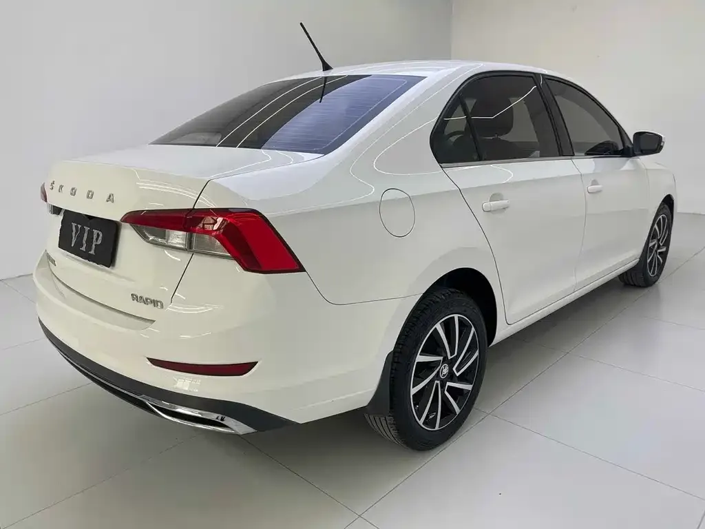 Skoda Rapid 2022 из CN, фото 2