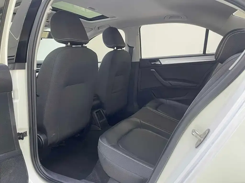 Skoda Rapid 2022 из CN, фото 8