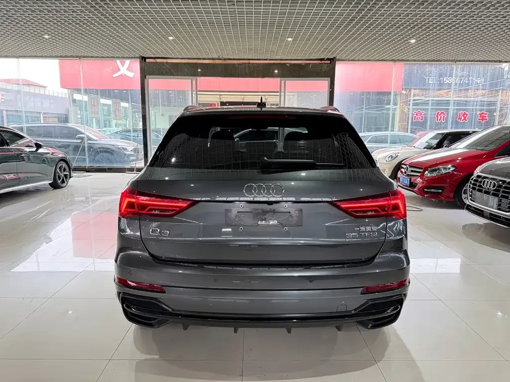 Audi Q3 — фото 3