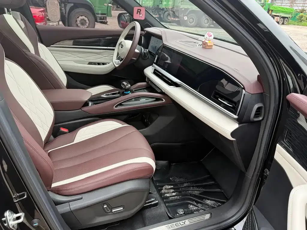 Geely Xingyue L 2024 из CN, фото 6
