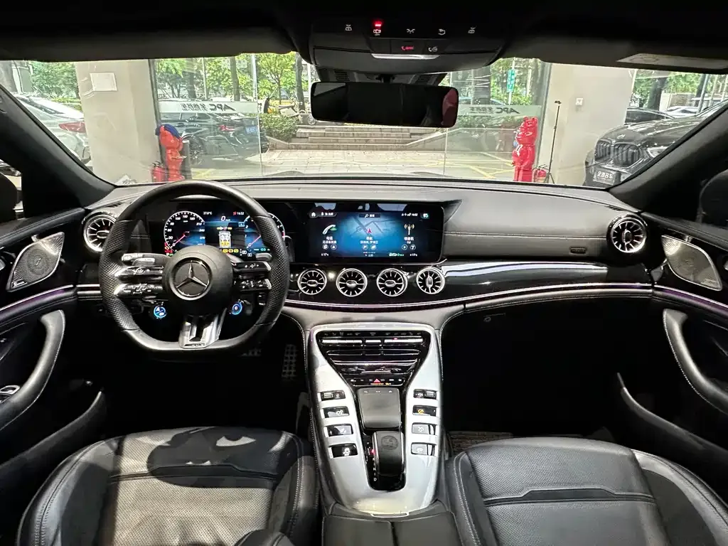 Mercedes-Benz AMG GT — фото 5
