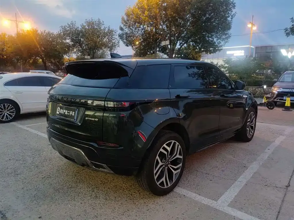 Land Rover Evoque — фото 10