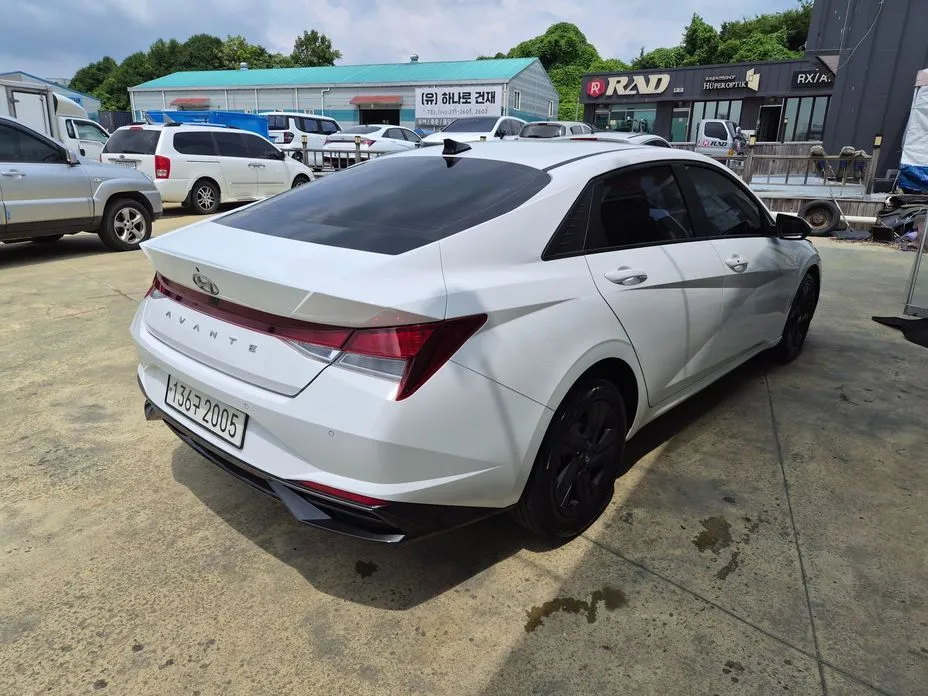 Hyundai AVANTE — фото 8