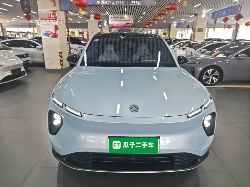 NIO EC6 — фото 10