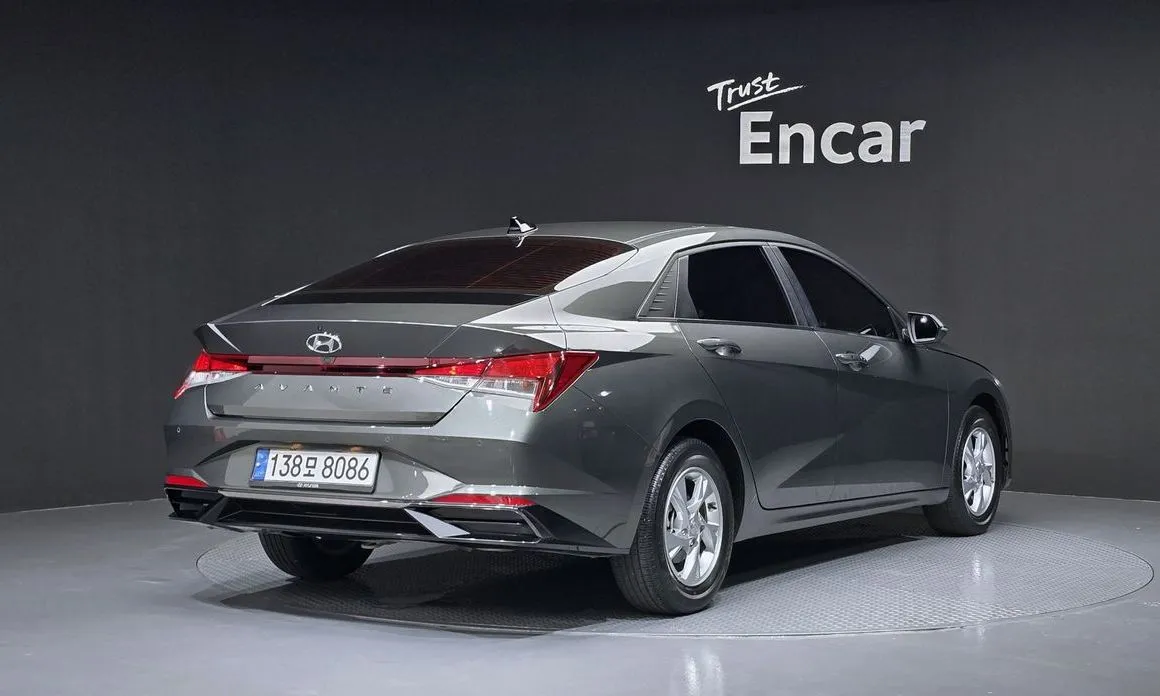 Hyundai AVANTE — фото 2
