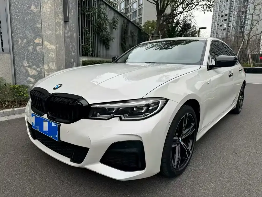 BMW 3 Series — фото 1