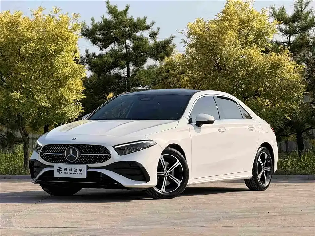 Mercedes-Benz A-Class — фото 1