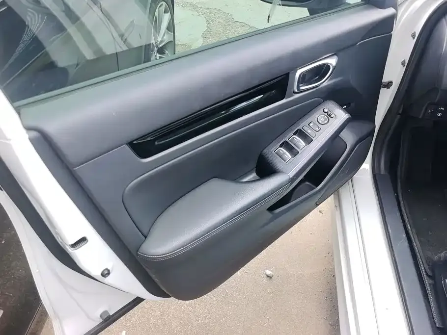 Honda Civic — фото 10