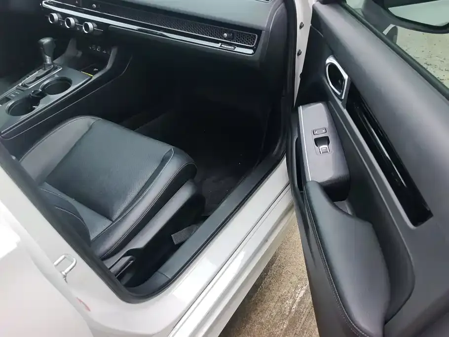 Honda Civic — фото 8