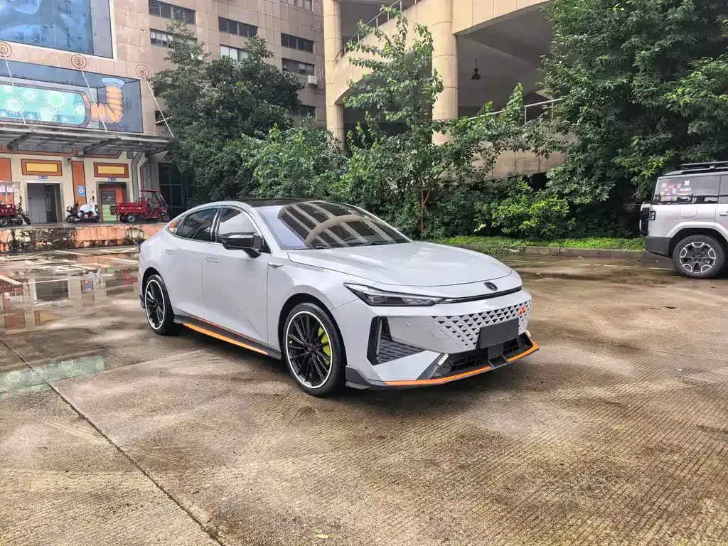 Changan UNI-V 2024 из CN, фото 10
