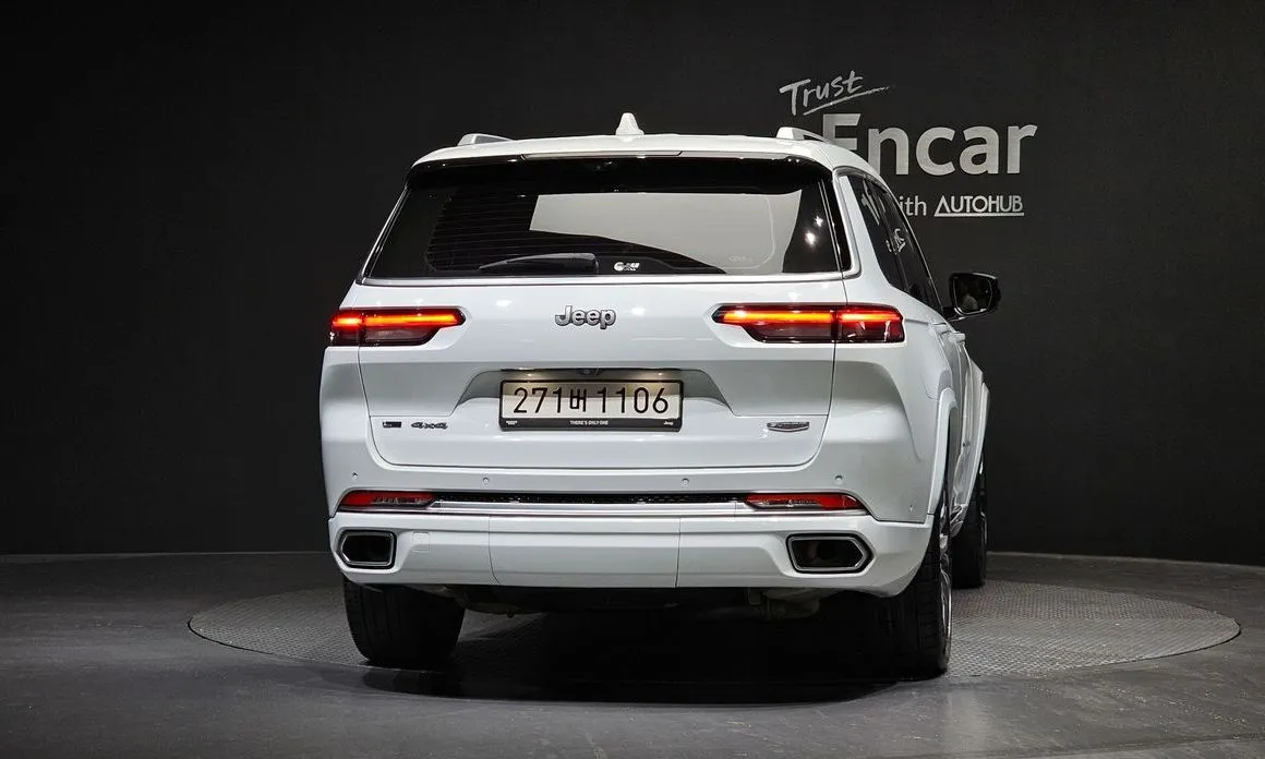 Jeep Cherokee — фото 4