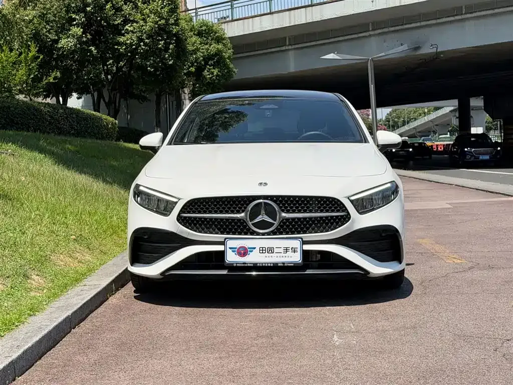 Mercedes-Benz A-Class — фото 9