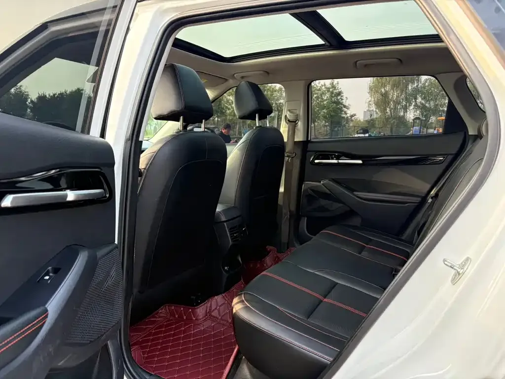 Kia KX3 2022 из CN, фото 6