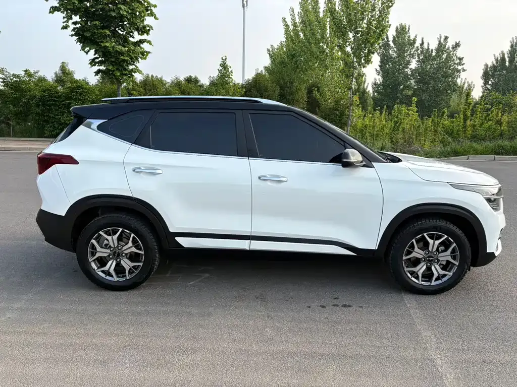 Kia KX3 2022 из CN, фото 3