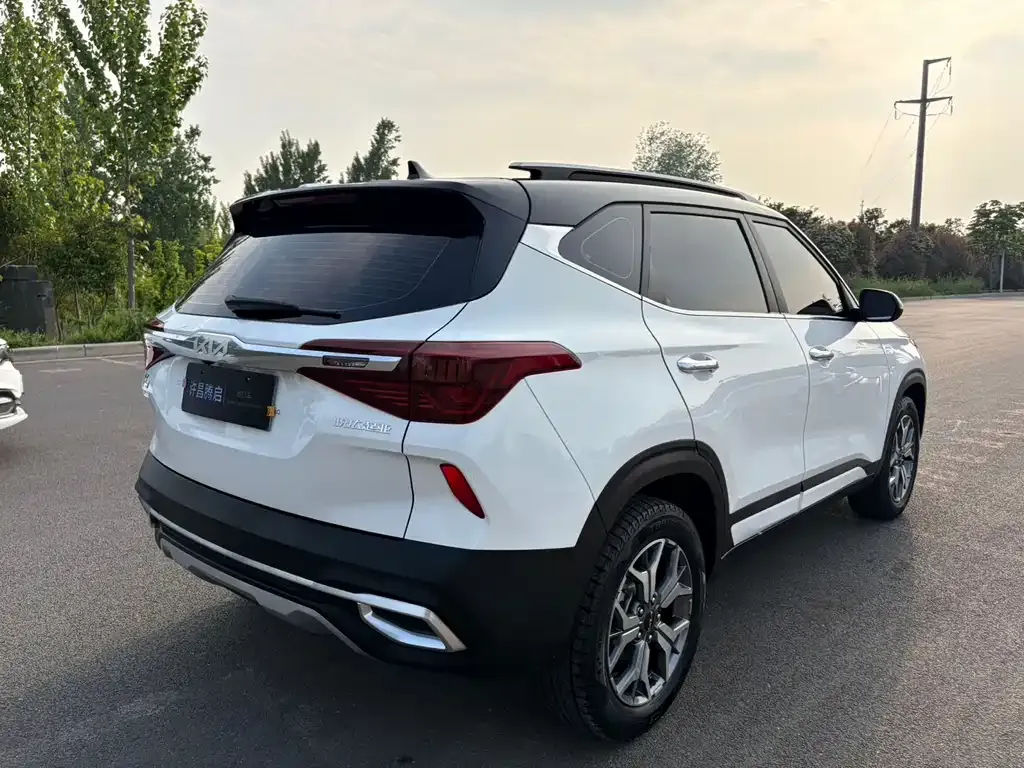 Kia KX3 2022 из CN, фото 5
