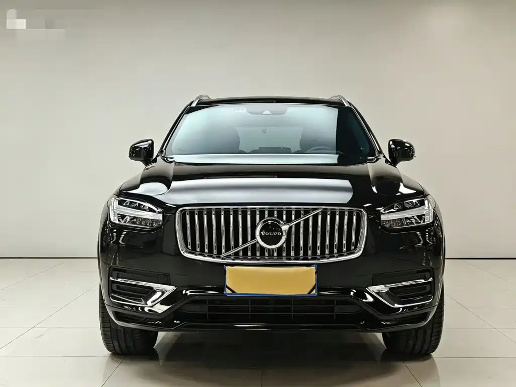 Volvo XC90 — фото 3