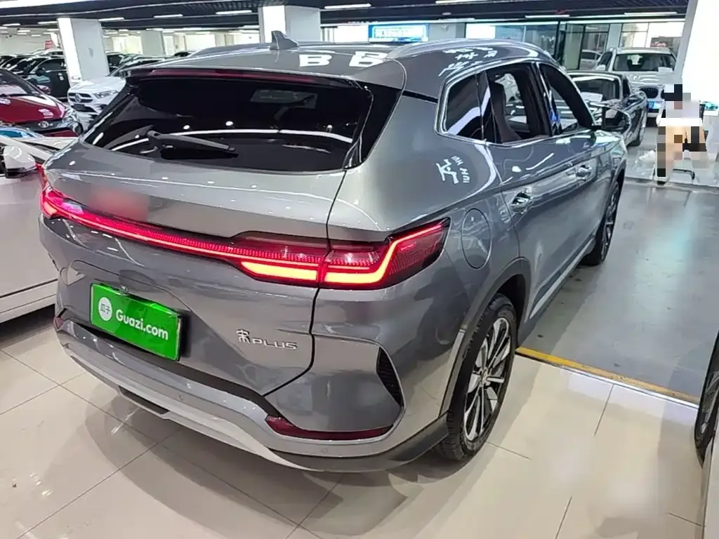 BYD PLUS New Energy — фото 5
