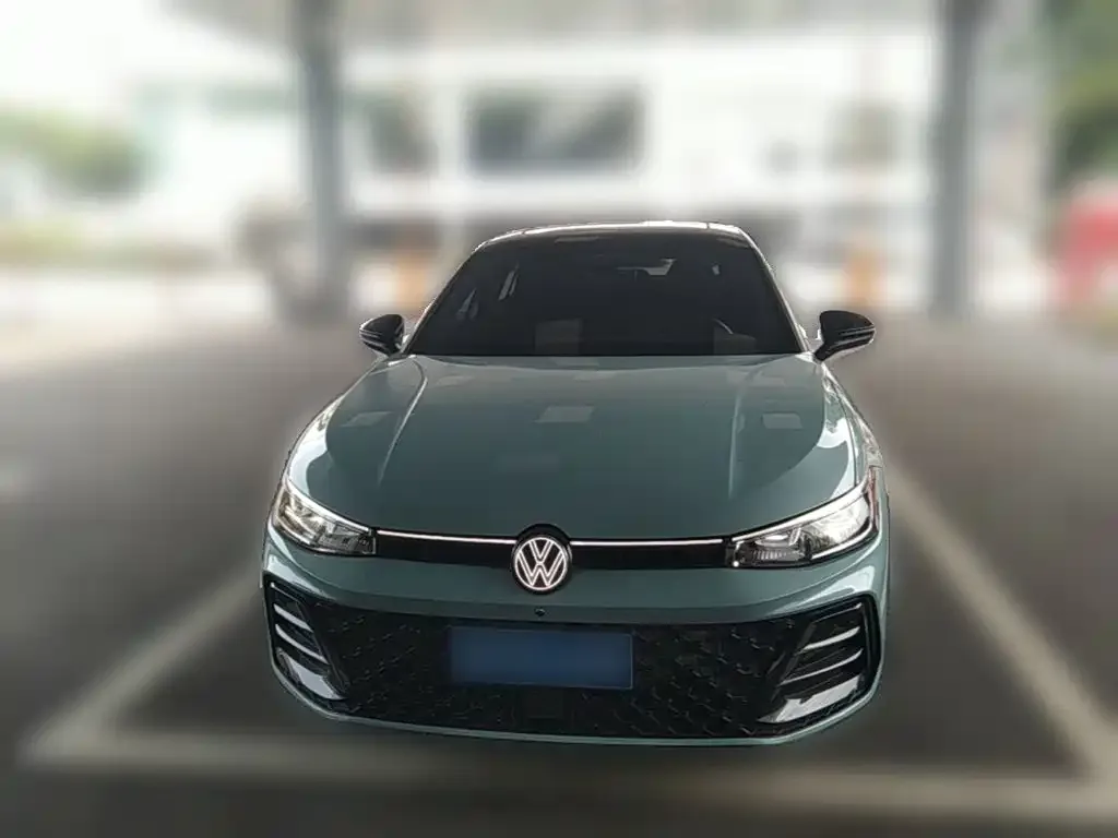 Volkswagen Passat — фото 2