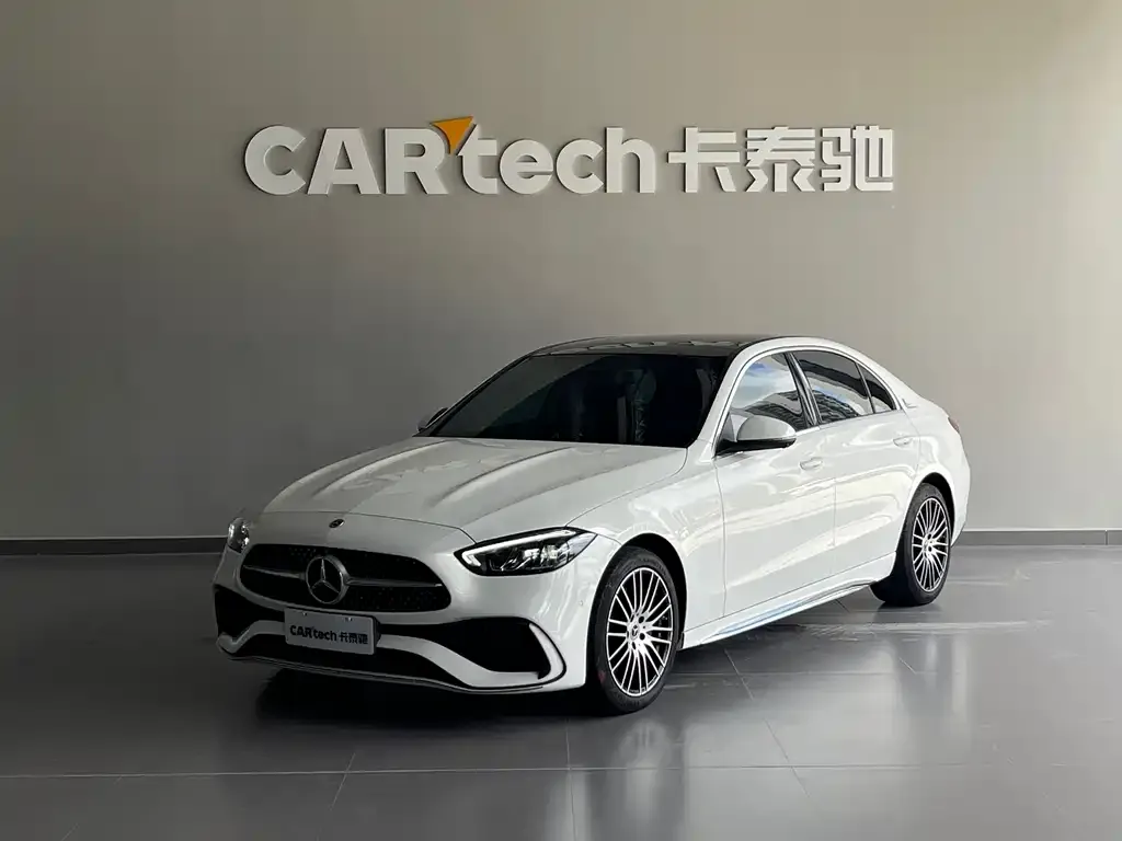 Mercedes-Benz C-Class — фото 1