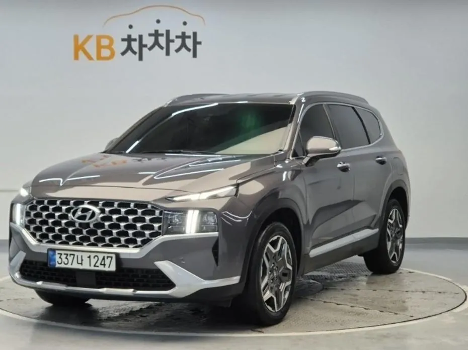 Hyundai Santafe — фото 1