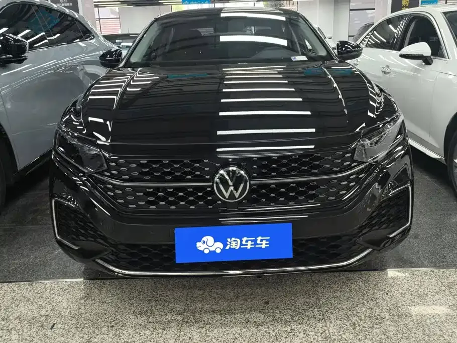 Volkswagen Passat — фото 10