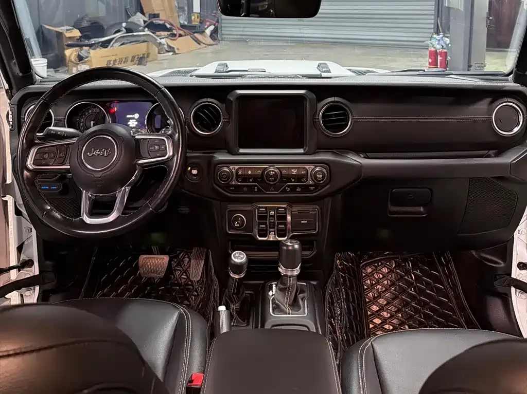 Jeep Wrangler PHEV 2021 из CN, фото 4