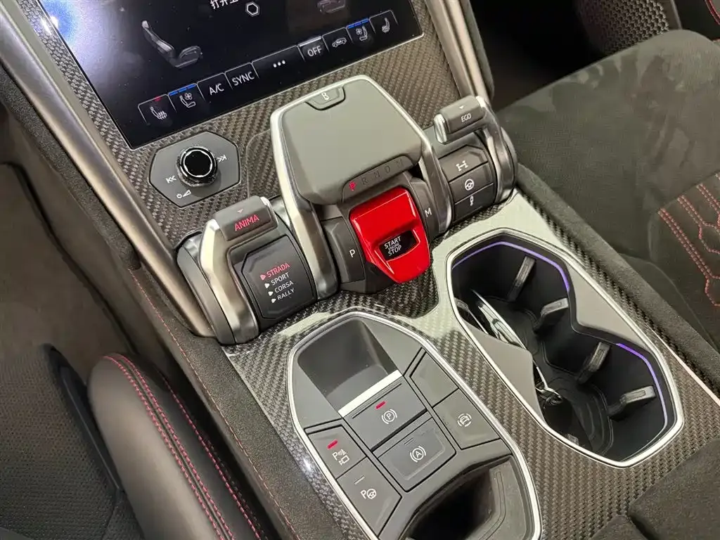 Lamborghini Urus — фото 6