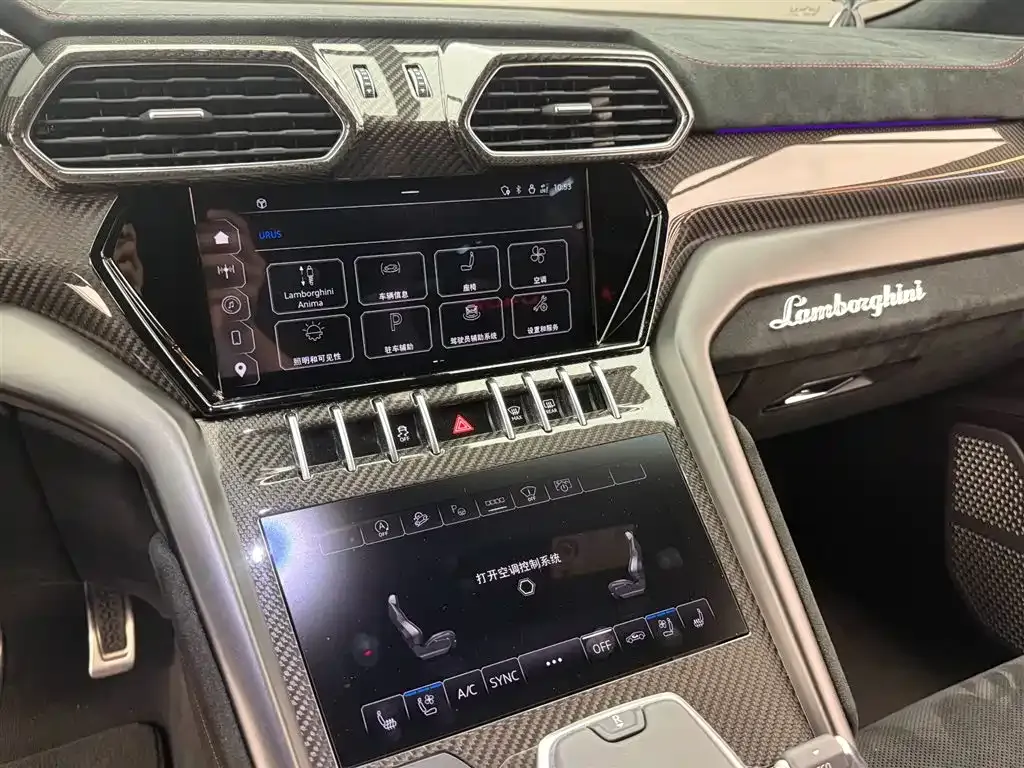 Lamborghini Urus — фото 8