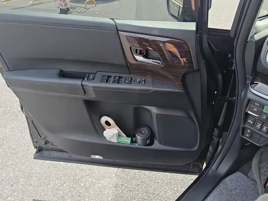 Honda Odyssey — фото 10