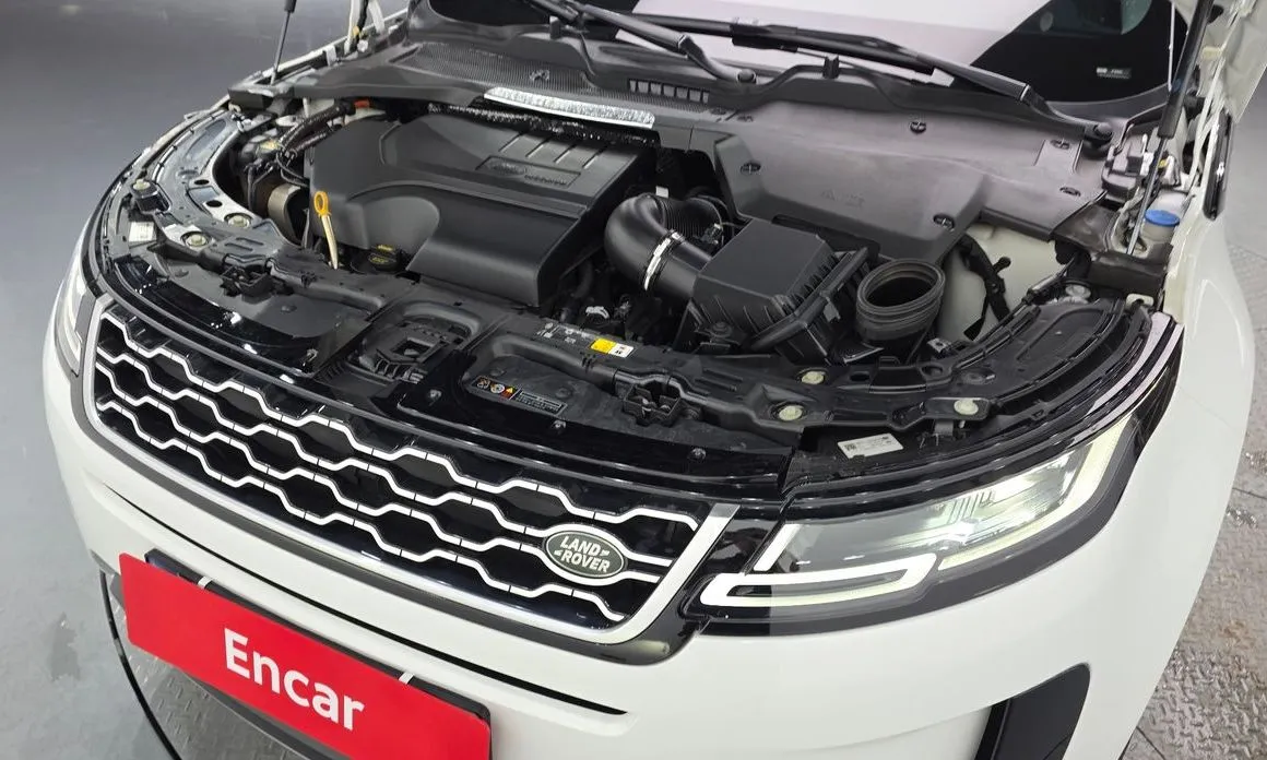 Land Rover Range Rover Evoque — фото 10