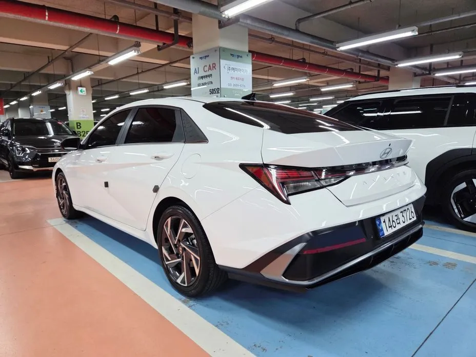 Hyundai AVANTE — фото 8