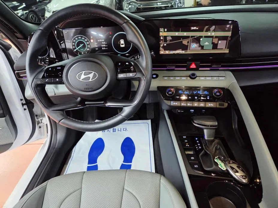 Hyundai AVANTE — фото 9