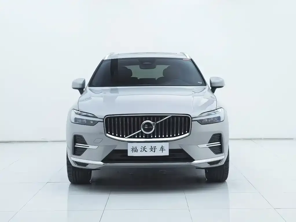 Volvo XC60 — фото 2