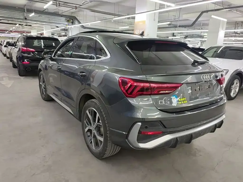 Audi Q3 Sportback — фото 9