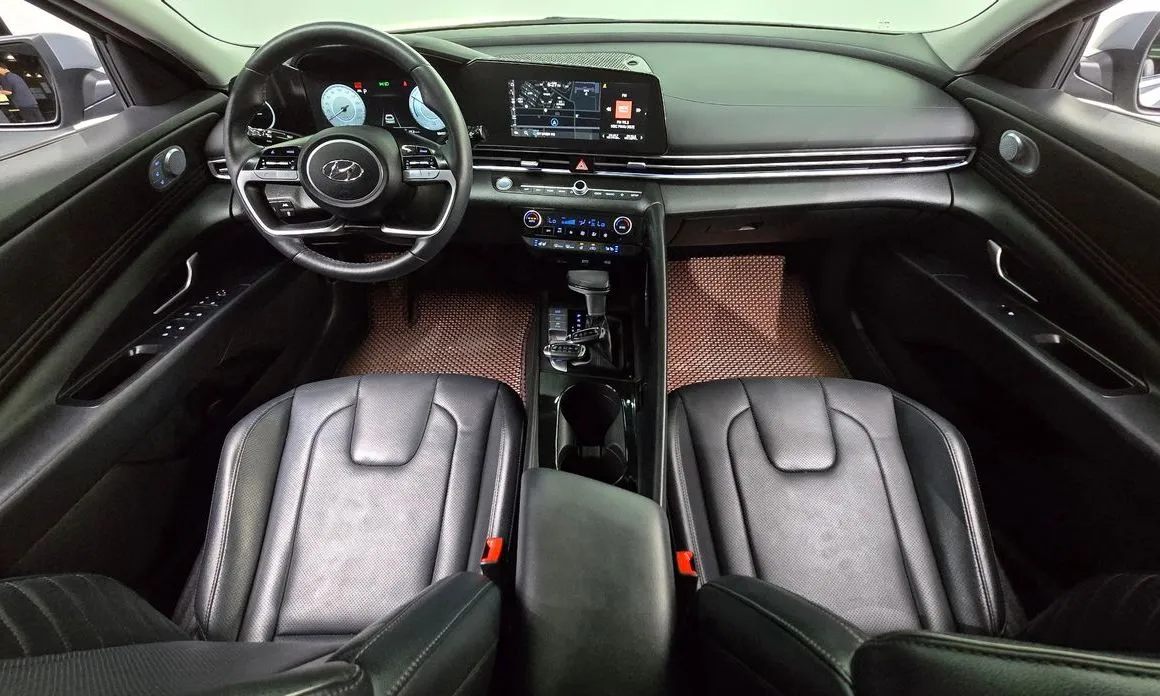Hyundai AVANTE 2023 из KR, фото 5