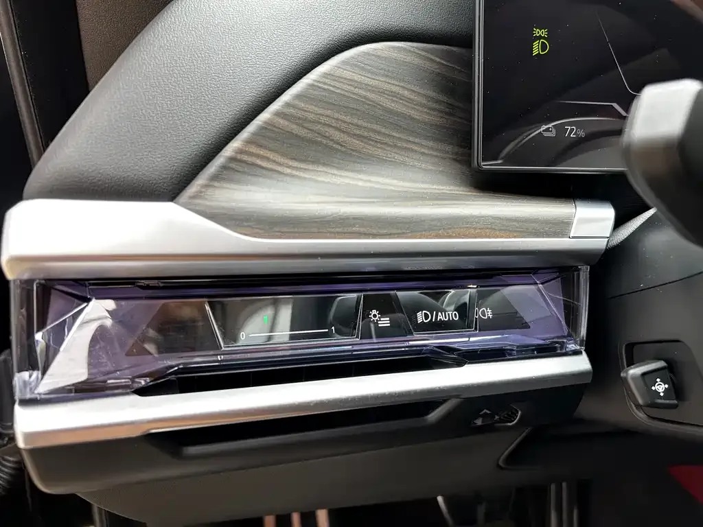 BMW i7 — фото 2